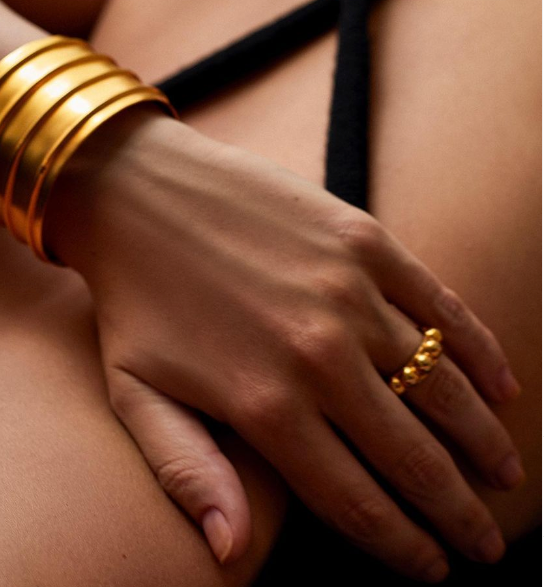 Anillo Esferas